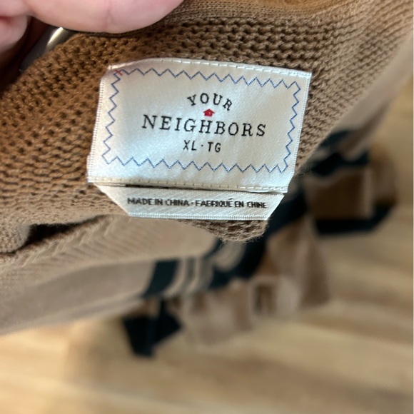 Your Neighbour Sweater - Picture 3 of 3